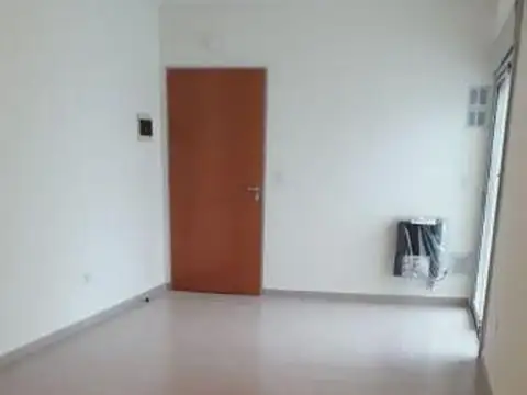 Irigoyen 2200, Piso 2