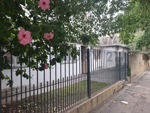 PH EN VENTA WILDE AVELLANEDA 4 AMBIENTES A REFACCIONAR 220 M2 AL FRENTE