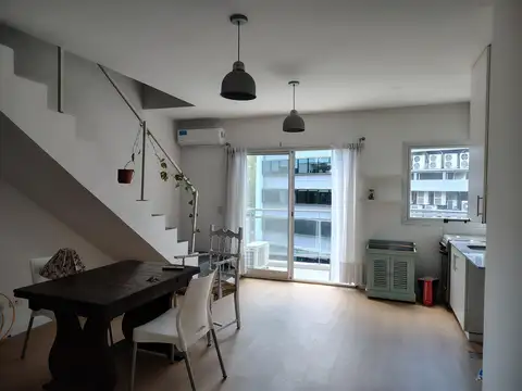 Juan Carlos Cruz al 1800