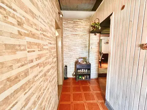 VENTA PH 3 AMBIENTES AL FRENTE LANUS ESCALADA