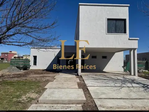 CASA EN VENTA SAN SEBASTIAN