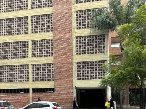 Cochera en Nueva Córdoba - Rondeau al 400