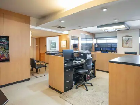 OFICINA PREMIUM EN VENTA | 120 m² + 2 COCHERAS | AV. 9 DE JULIO 125 | AMOBLADA