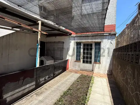 Olavarria 3500, Piso 0