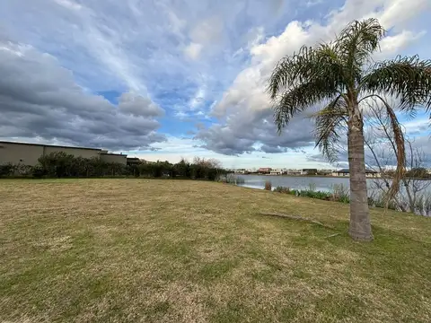 VENTA Lote a la Laguna en EL CANTÓN, Escobar !