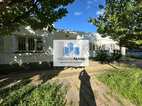 Casa en alquiler c/ cochera en Capitán Sarmiento