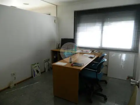 Oficina en Venta al Noroeste