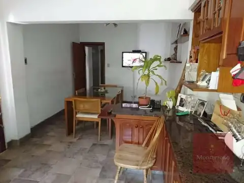 Depto Tipo Casa 3 ambientes con 1 baño