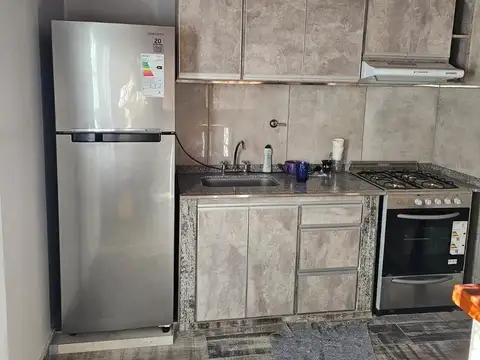Depto Tipo Casa en Alquiler de 2 dormitorios