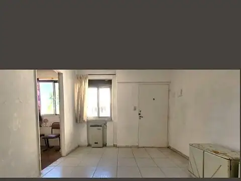 Departamento en Venta en Pompeya, USD 47.000