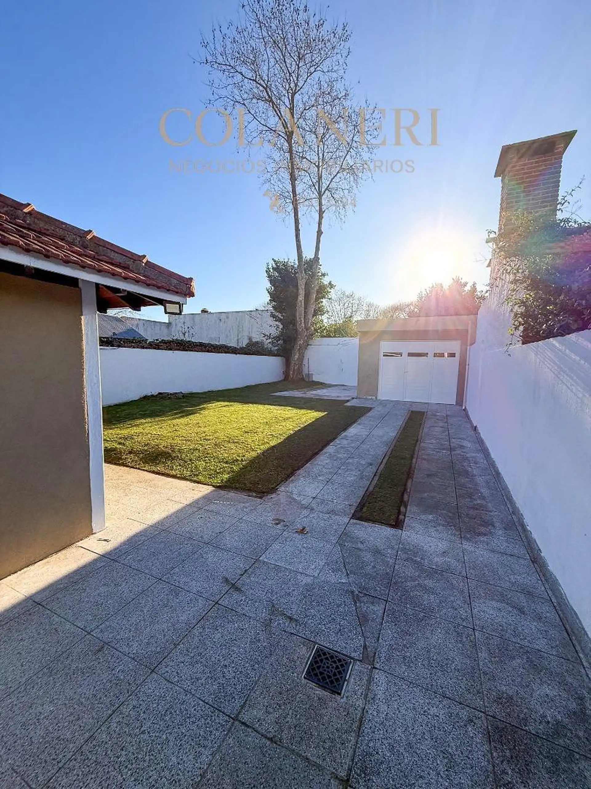 Chalet en Alquiler con Parque, Quincho y Garage/Parque Luro