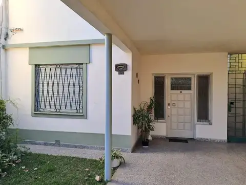 Casa en Alquiler en Villa Ballester, $ 1.200.000