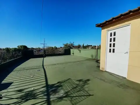 Casa 3 Ambientes venta-LIBERTADOR-TERRAZA PARRILLA