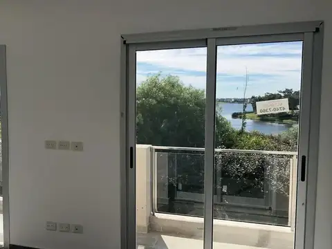 Detalles de categoría e increíbles vistas a la laguna!