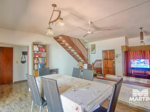 Muy buen chalet 6 amb en Olivos