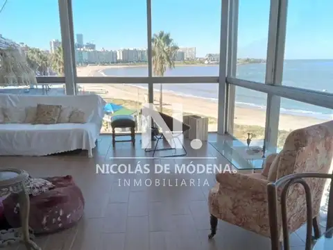 Apartamento de 1 Dormitorio en Pocitos frente al Mar