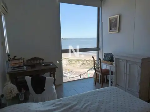 Apartamento de 1 Dormitorio en Pocitos frente al Mar