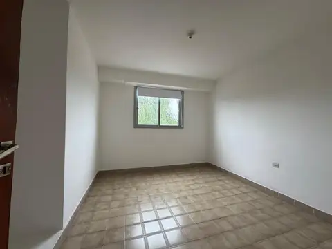 Departamento en Venta en Barrio Oeste, USD 33.000