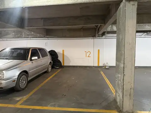 Cochera en Centro