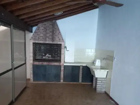 Casa en Alquiler de 4 dormitorios