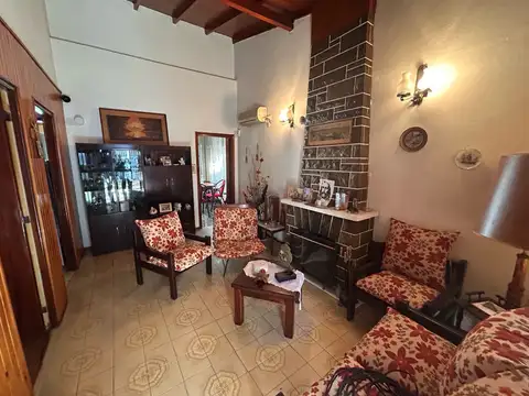 Venta casa 3 ambientes con 227m2 de lote, en Boulogne