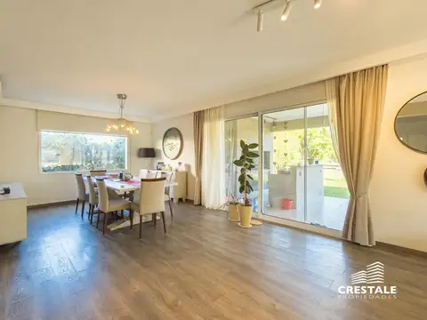 Casa en Venta al Este