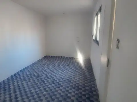 Depto Tipo Casa 2 ambientes con 1 baño