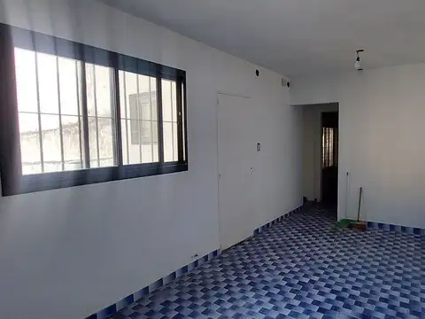 Depto Tipo Casa en Venta en Florida, USD 78.000