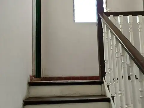 Depto Tipo Casa en Venta de 7 ambientes