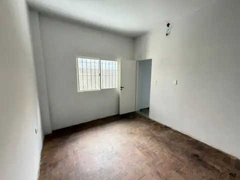 Departamento de 2 ambientes con Patio.