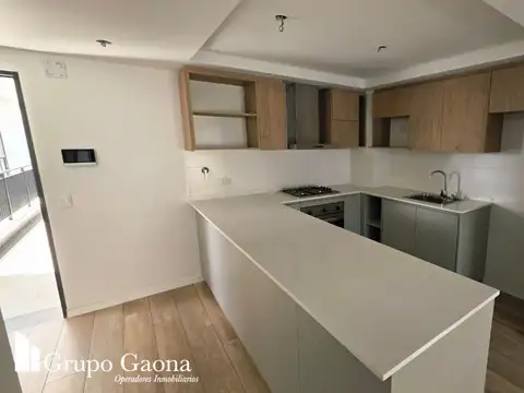 Cucha Cucha 1100, Piso 402