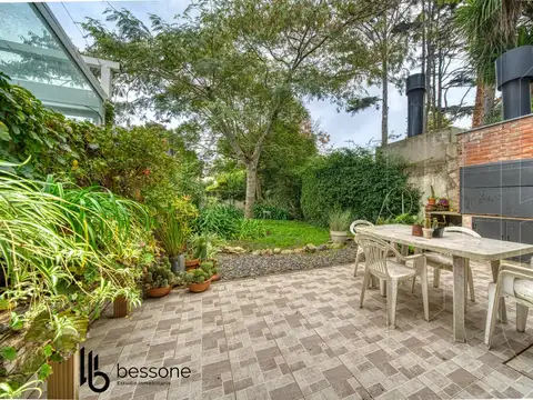 Casa Duplex en Lo Mejor de Barrio Los Pinares