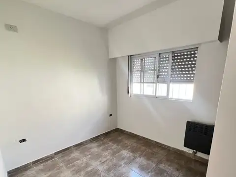 Casa en Alquiler con 1 cochera