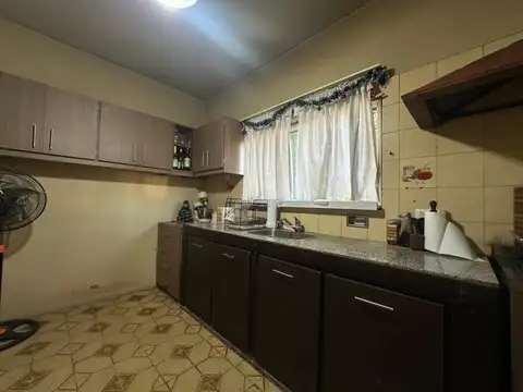 Depto Tipo Casa en Venta en Banfield, USD 90.000