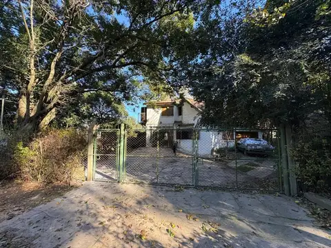 40 m. de frente sobre Ruta 4