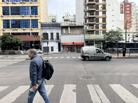 Cabildo al 2700