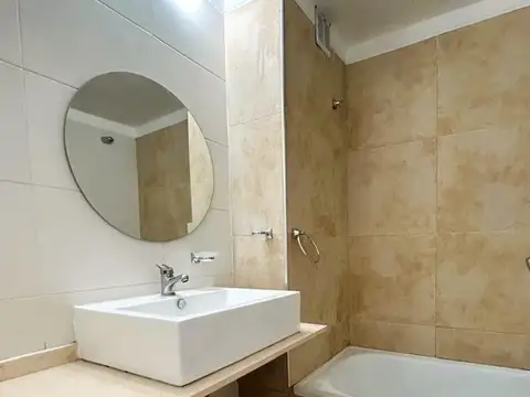 Departamento en Alquiler con 1 cocheras