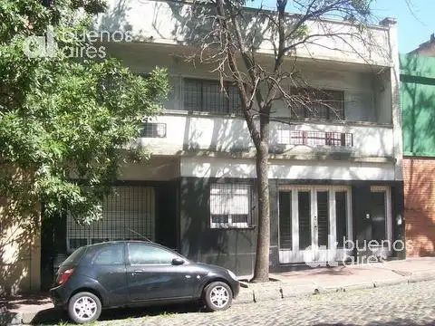 Terreno 1200 VENDIBLES. Boulevard Caseros. Frente Parque LEZAMA - San Telmo