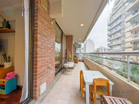 VENTA · DEPARTAMENTO · PISO EXCLUSIVO · 2 DORMITORIOS   COCHERA · RIO