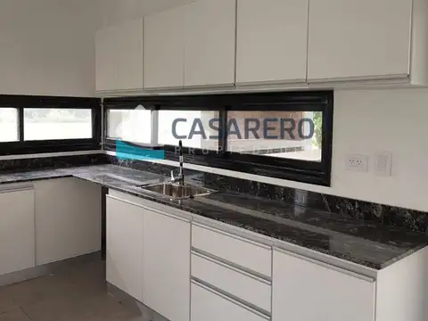 José hernández 6400