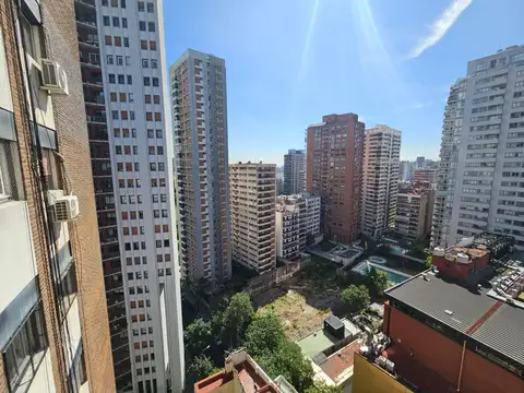 Departamento en Alquiler en Barrio Norte, $ 690.000