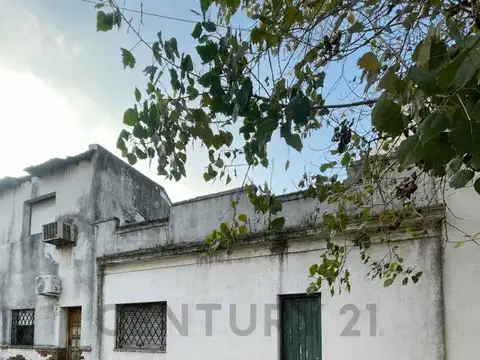 Lote en venta Lanus