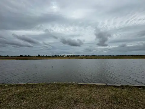 Bº Puertos - Amarras - Lote Nº481