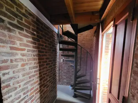 Casa SEMI CENTRICA.