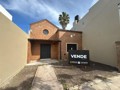 Casa SEMI CENTRICA.