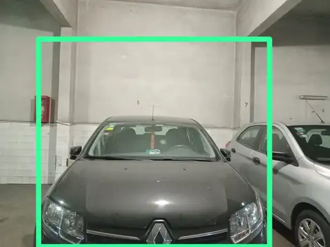 VENTA 2 COCHERAS FIJAS CUBIERTAS EN LINIERS EN PB