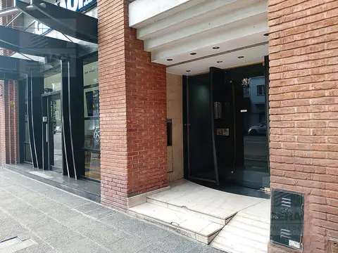 Amplio Departamento de 2 ambientes en Caballito