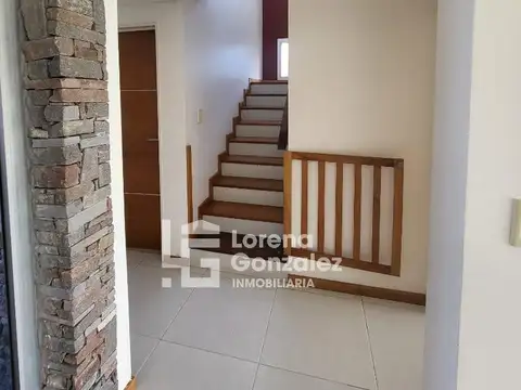 Casa en Alquiler Temporal de 4 dormitorios