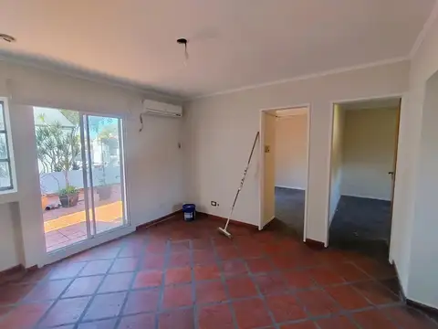 Depto Tipo Casa en Alquiler de 2 dormitorios