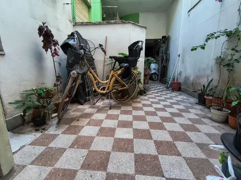 Depto Tipo Casa en Venta de 2 ambientes